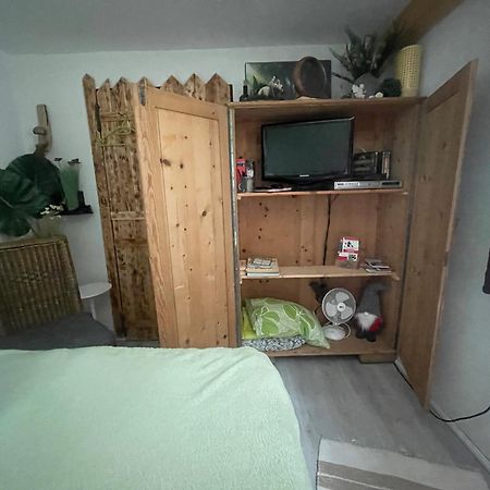 Hobbit Lounge Apartman Eppingen Kültér fotó